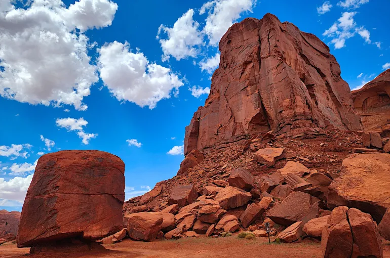 Monument Valley – Self-Guided Audio Driving Tour
