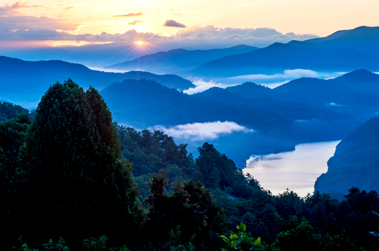 Great Smoky Mountains Self-Guided Audio Driving Tour