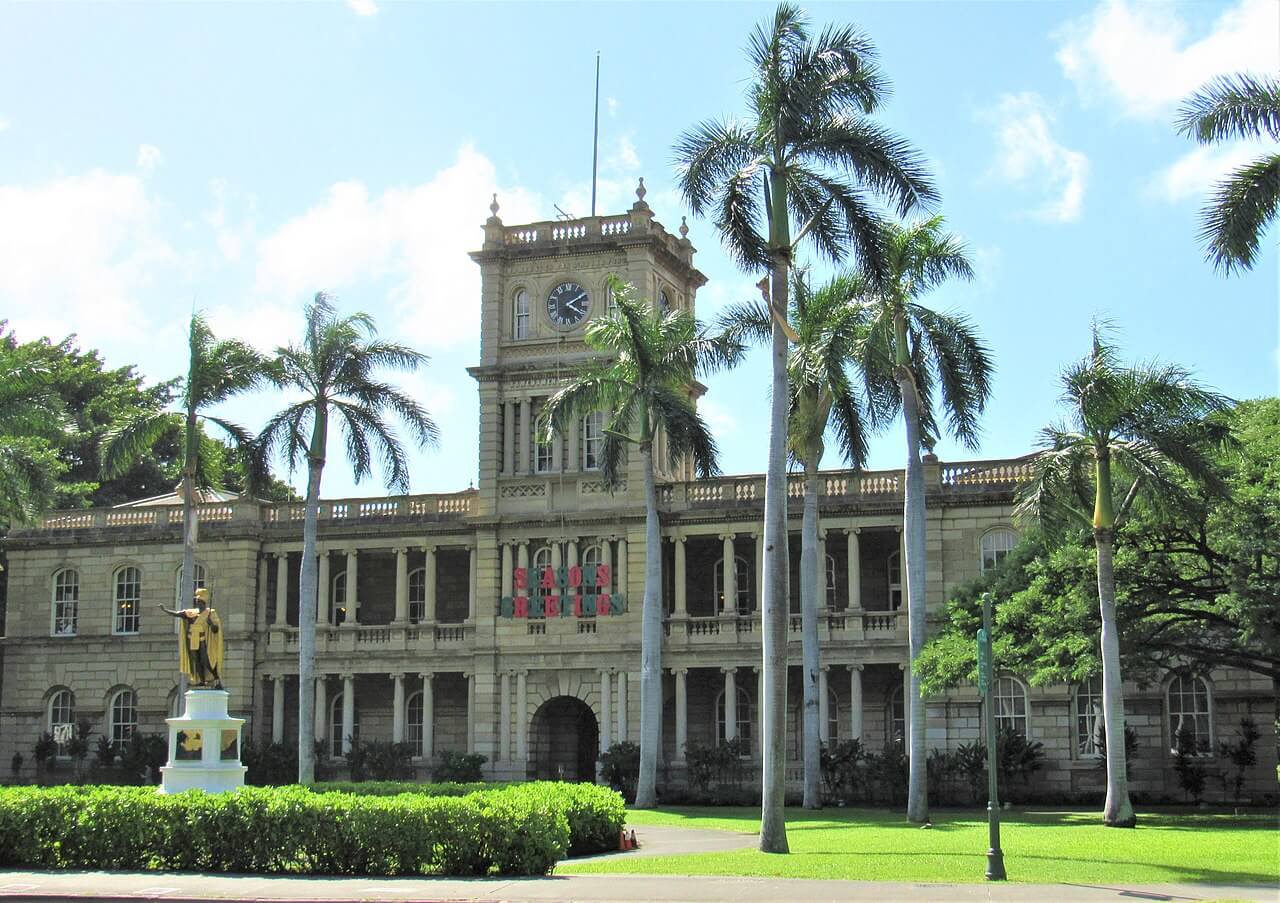 Honolulu Travel Shaka Guide