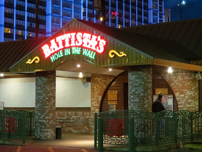 facade of a restaurant