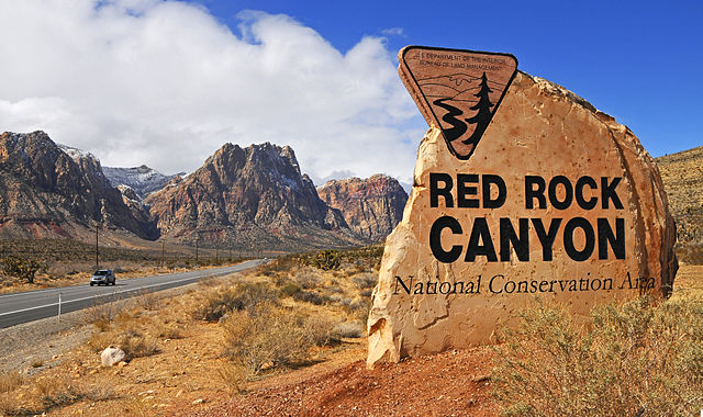 Red Rock Canyon: 10 Things To Do + 4 Things To Know