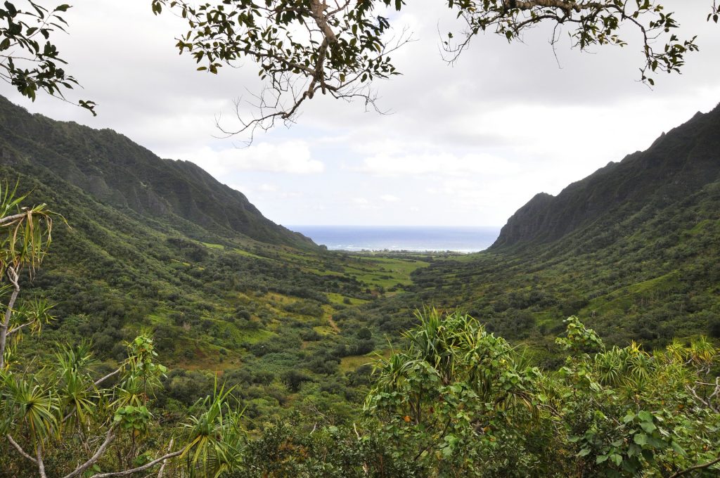 Kualoa Ranch Visitor Guide Shaka Guide Oahu audio gps guided driving tour travel hawaii aloha