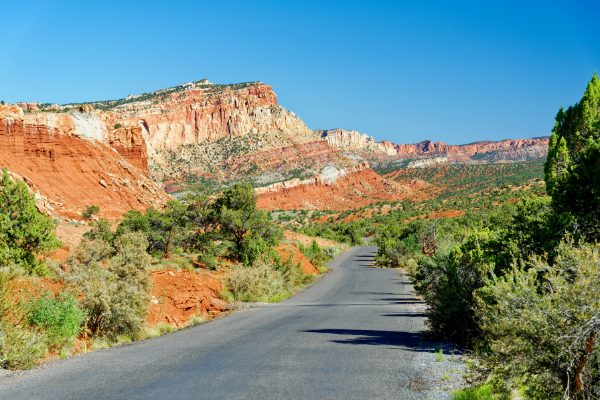 The Scenic Drive capitol reef Utah National Parks 