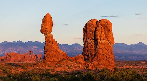 Balanced Rock Arches Utah National Park 